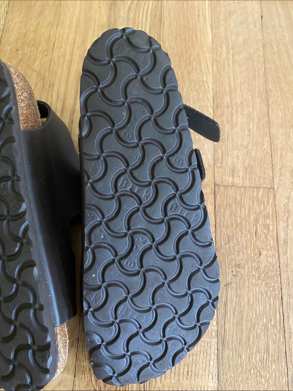 Birkenstock Milano 36, Dark Brown Two-Strap Leather Sandals - Picture 4 of 17